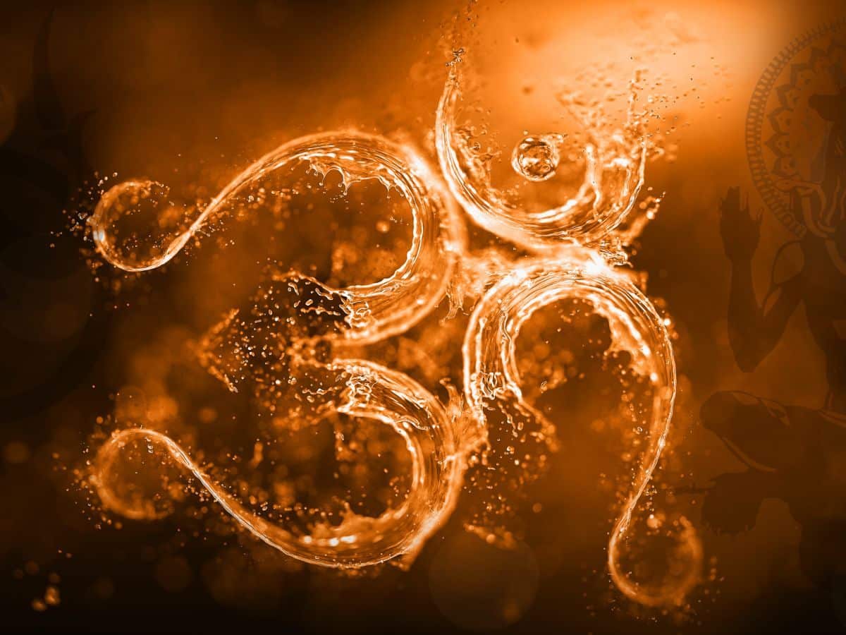 What Everybody Ought to Know About Pavan Guru Mantra Meditation (Pran Bandha Mantra)