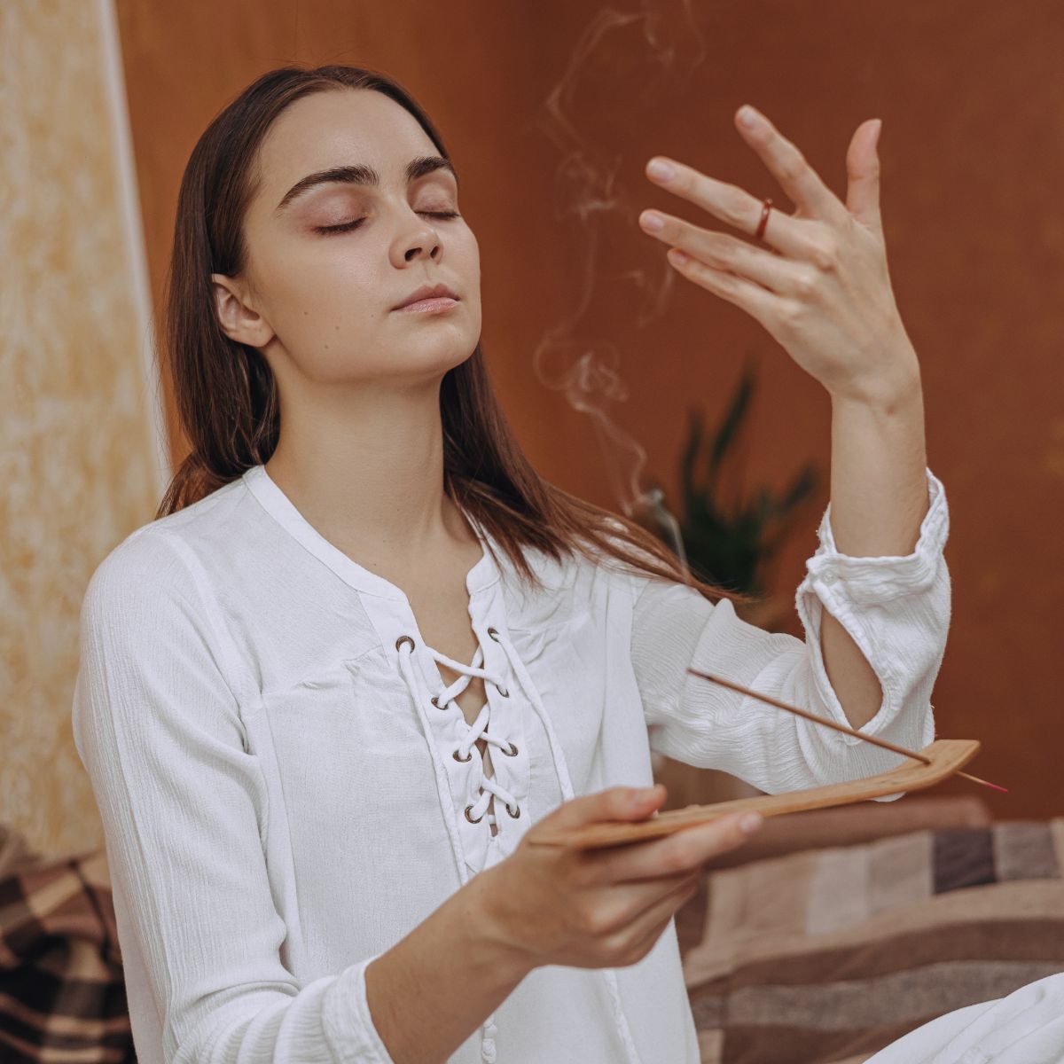 The Spiritual Meaning of Smelling Smoke Awakening State