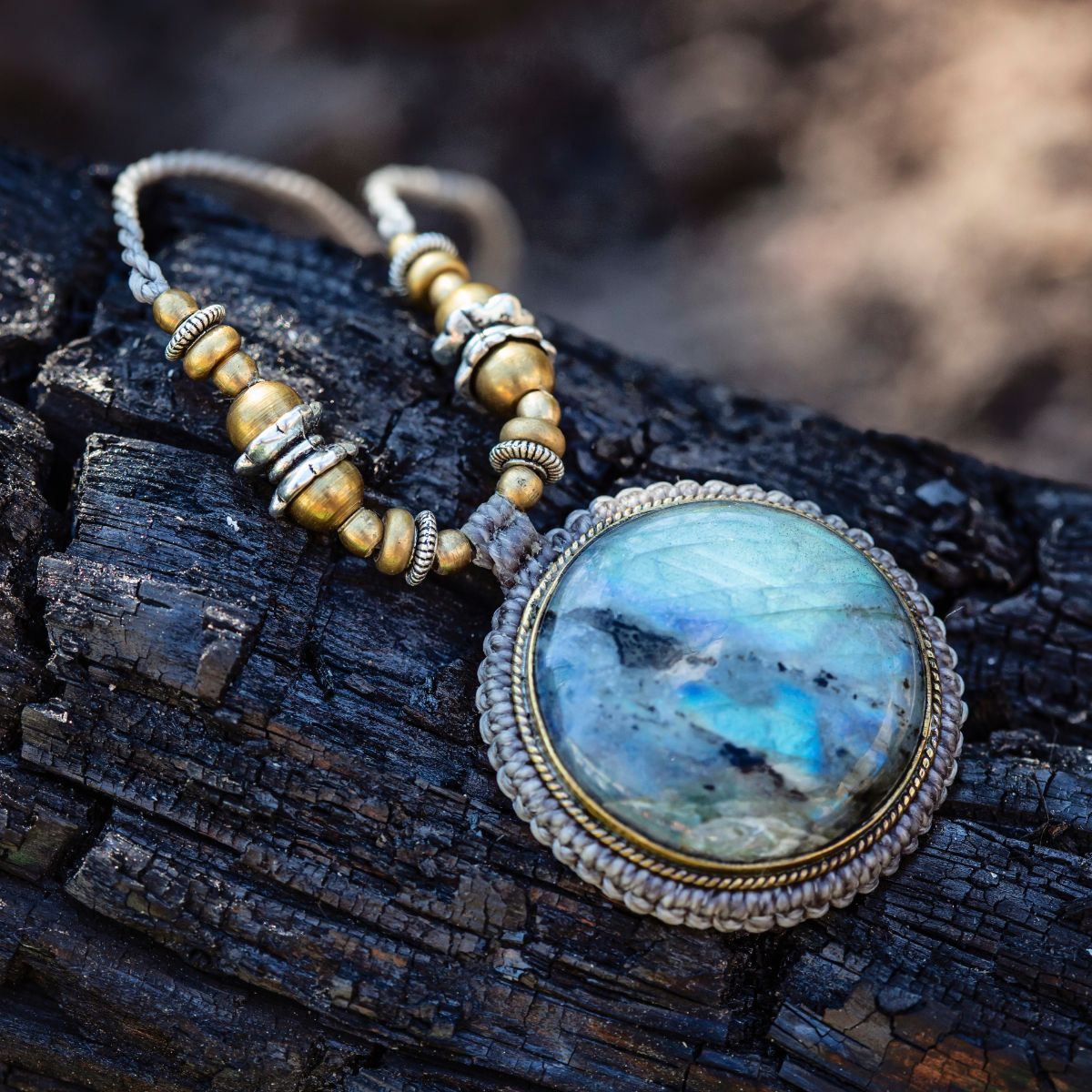 what does it mean when a crystal breaks