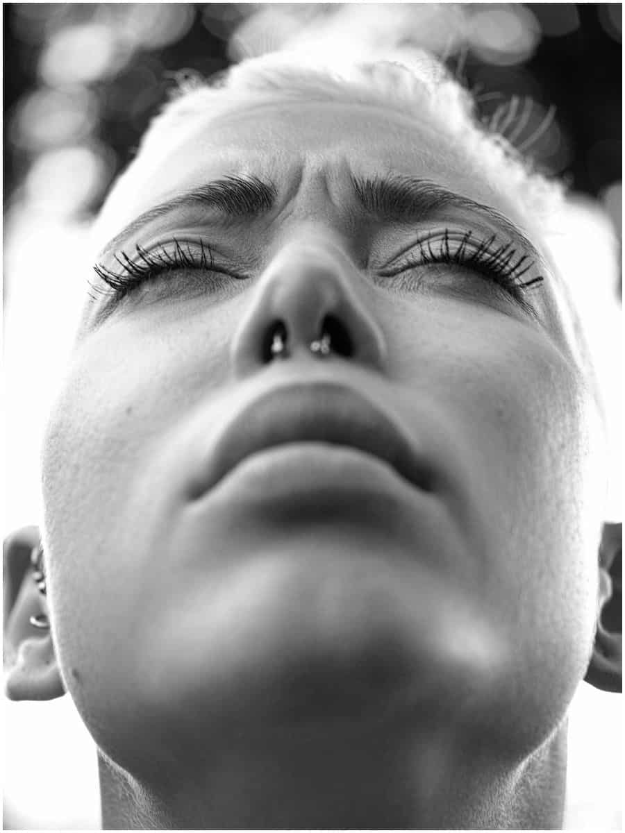 Is it important which side of the nose you pierce while getting a nose job