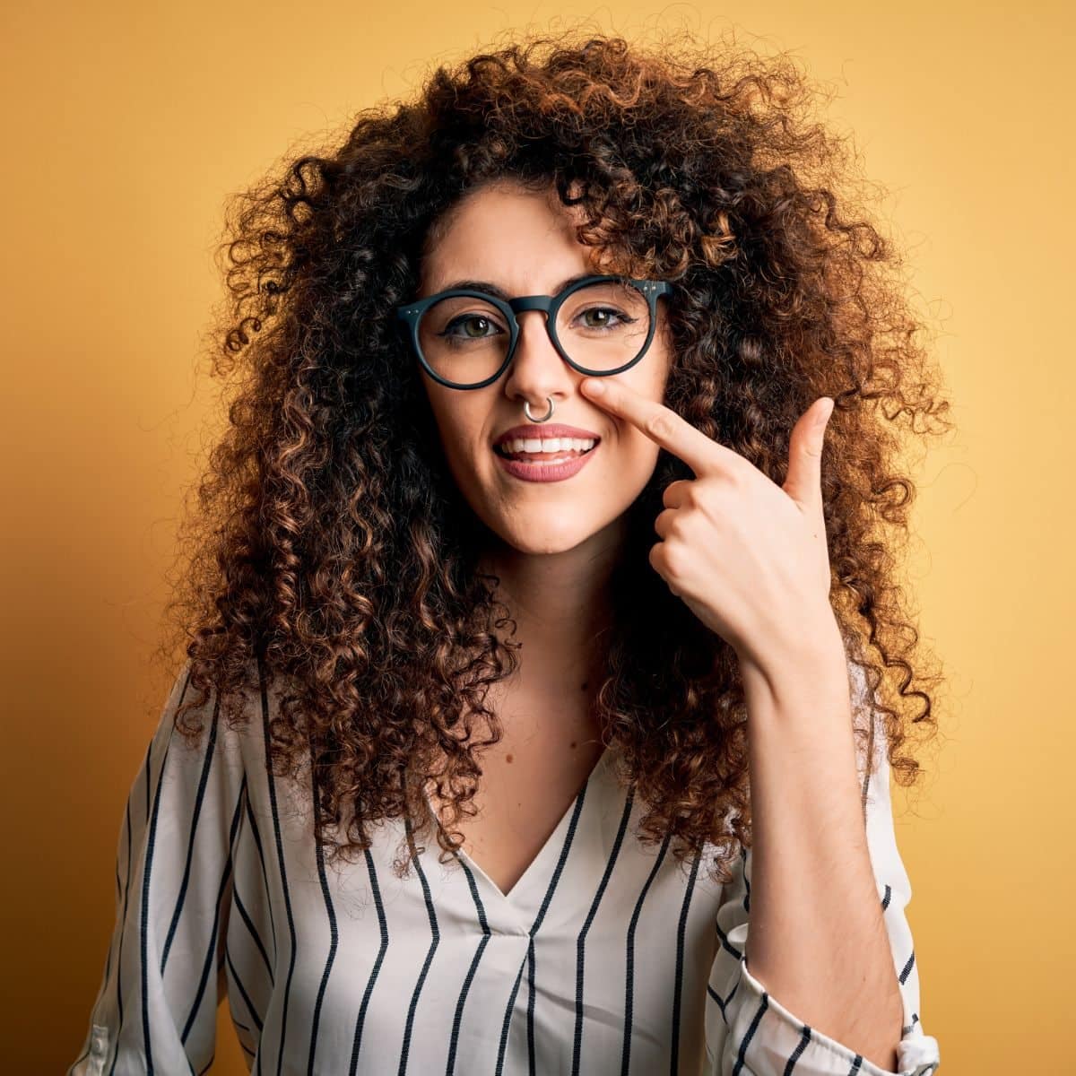 female right side nose piercing