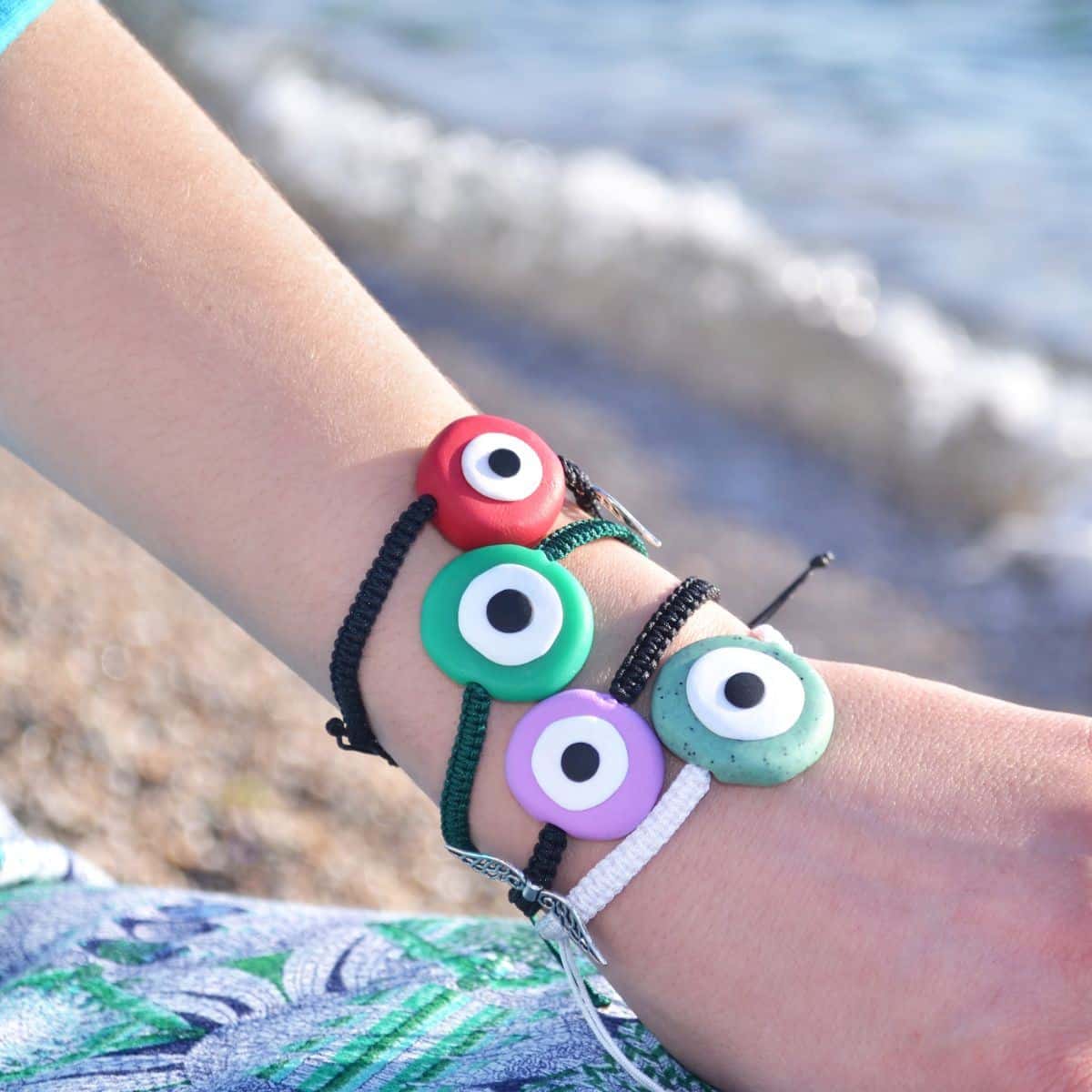 What is the meaning of green evil eye