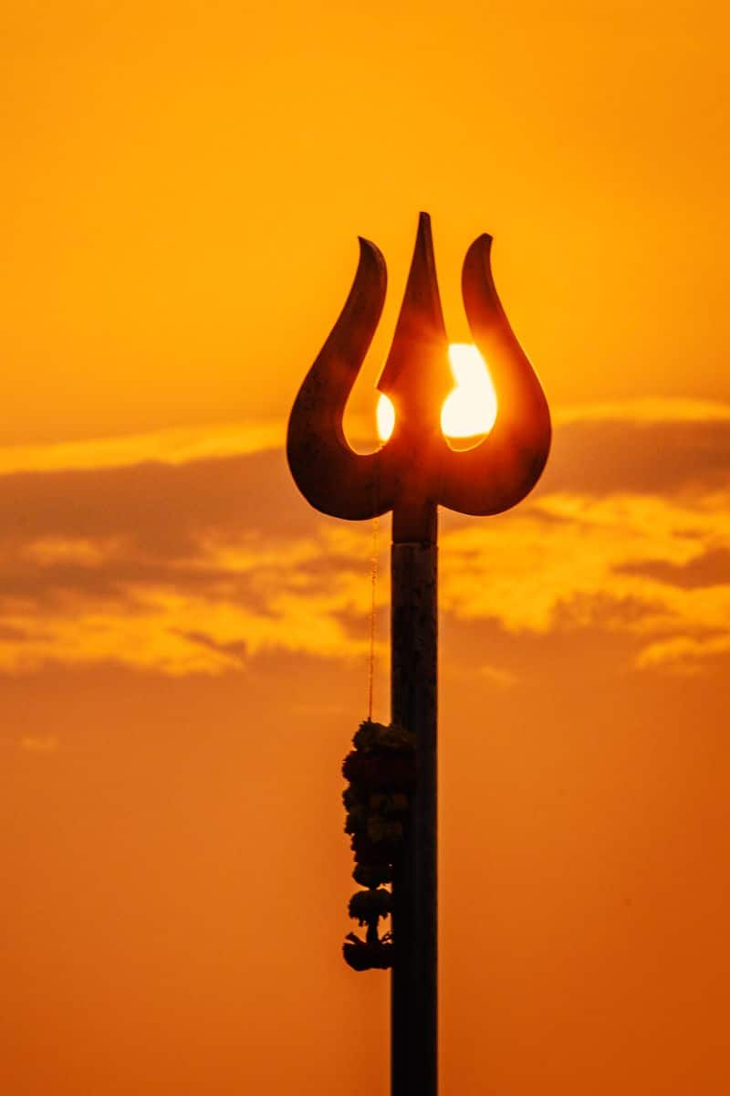trident symbolic meaning