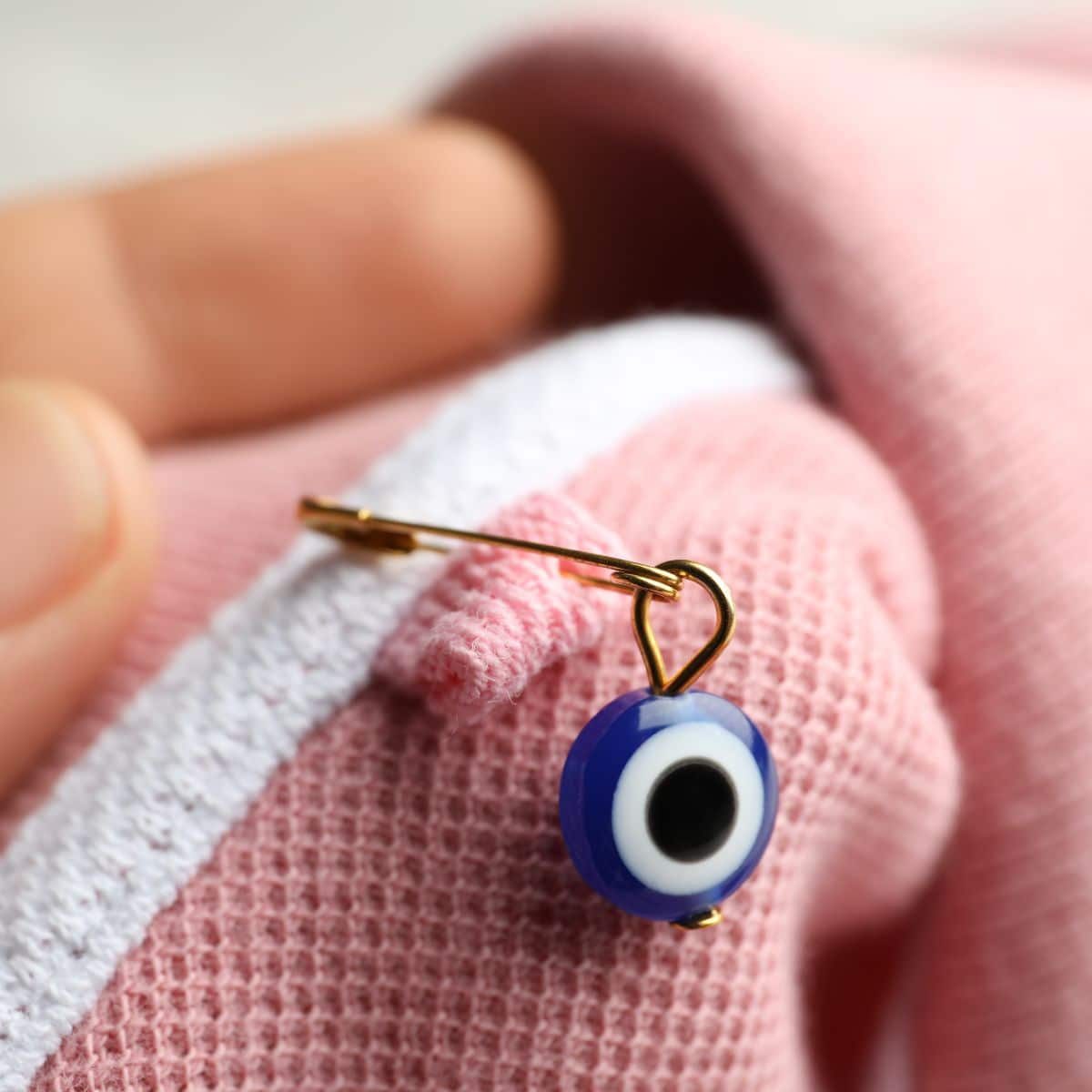What is the spiritual meaning of the black evil eye bracelet