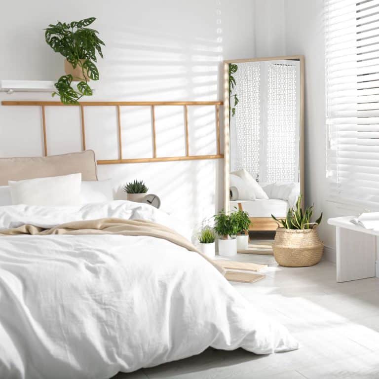 Mirrors in Bedroom and Spirits meaning Awakening State