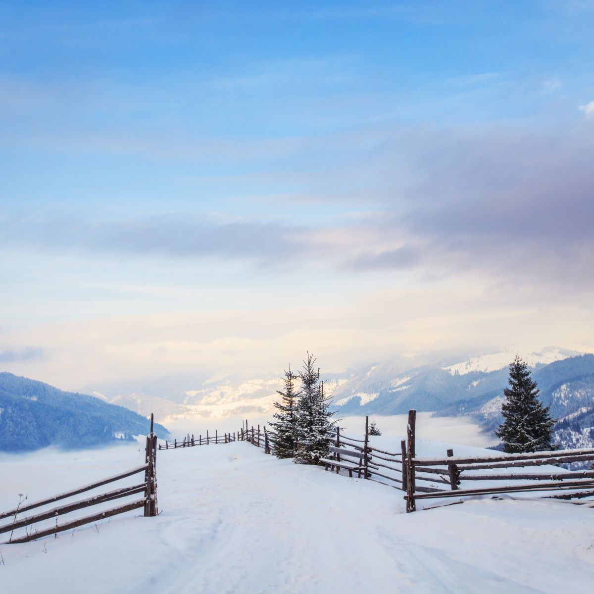 what does the winter solstice symbolize
