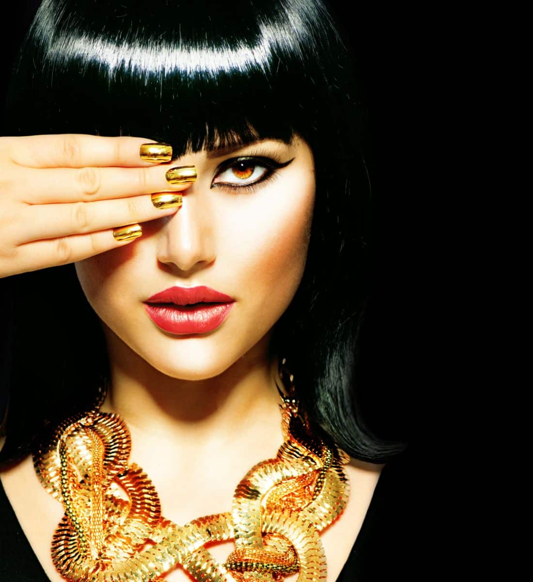 The Spiritual Meaning of Jewelry Breaking